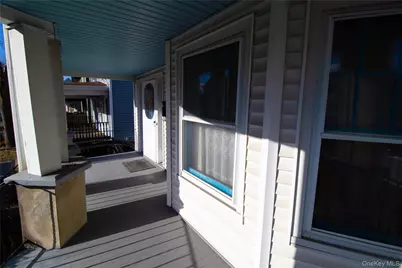 409 Baker Street, Poughkeepsie, NY 12603 - Photo 23