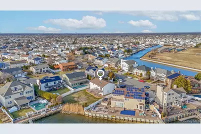 4068 Darby Lane, Seaford, NY 11783 - Photo 29