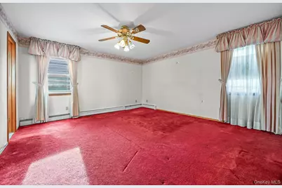 4068 Darby Lane, Seaford, NY 11783 - Photo 13