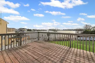 4068 Darby Ln, Seaford, NY 11783 - Photo 23