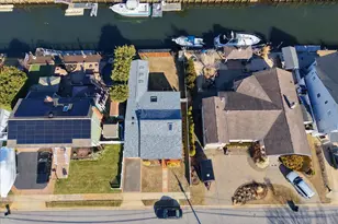 57 Jackson Pl, Massapequa, NY 11758 - Photo 29