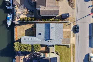 57 Jackson Pl, Massapequa, NY 11758 - Photo 31