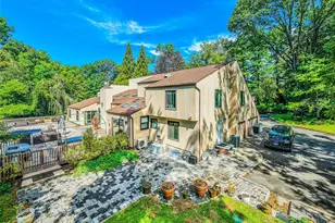 2 Summerwind Dr, Glen Head, NY 11545 - Photo 49