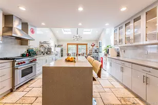 2 Summerwind Dr, Glen Head, NY 11545 - Photo 19