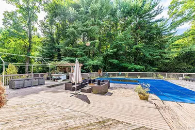 2 Summerwind Drive, Glen Head, NY 11545 - Photo 39
