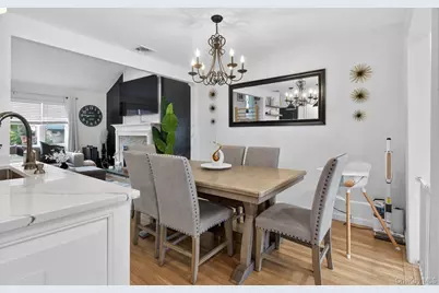 175 Evergreen Avenue, Smithtown, NY 11787 - Photo 9