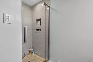 175 Evergreen Ave, Smithtown, NY 11787 - Photo 23