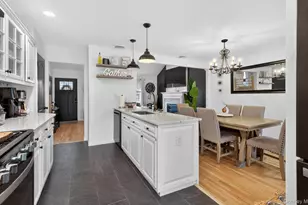 175 Evergreen Ave, Smithtown, NY 11787 - Photo 13