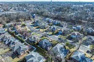 97 Gilmar Ln, Roslyn Heights, NY 11577 - Photo 41