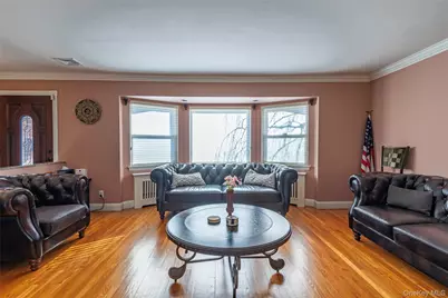 97 Gilmar Lane, Roslyn Heights, NY 11577 - Photo 5