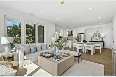 402 Halstead Avenue #207, Harrison, NY 10528 - Photo 3