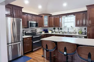 23 Gray Ave, Medford, NY 11763 - Photo 5