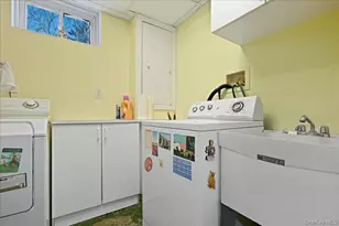 11 Muriel Rd, Port Washington, NY 11050 - Photo 41