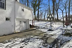 11 Muriel Rd, Port Washington, NY 11050 - Photo 43