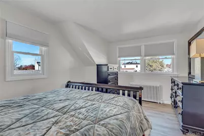 233 Sears Road, West Islip, NY 11795 - Photo 25