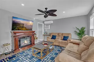 233 Sears Rd, West Islip, NY 11795 - Photo 7