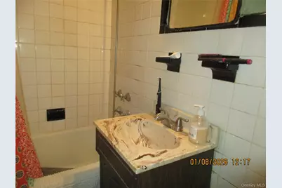 68-09 79 Street, Middle Village, NY 11379 - Photo 9