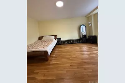 211-35 23rd Avenue #5J, Bayside, NY 11360 - Photo 9