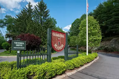 502 Kensington Way, Mount Kisco, NY 10549 - Photo 1