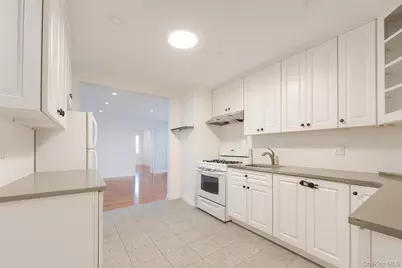 147 37 38th Avenue #C61, Flushing, NY 11354 - Photo 13