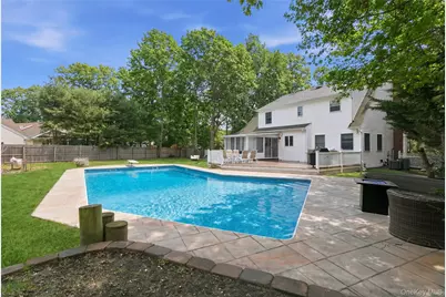 3 Hampton Drive, Center Moriches, NY 11934 - Photo 47