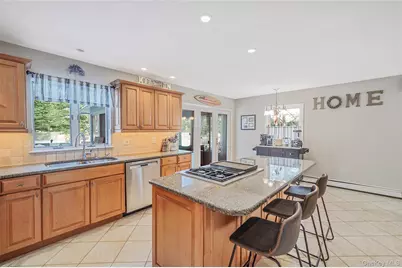 3 Hampton Drive, Center Moriches, NY 11934 - Photo 11