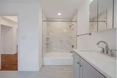 63 Devon Road, Hempstead, NY 11550 - Photo 23