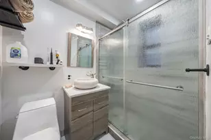 84-01 Main St, Briarwood, NY 11435 - Photo 15