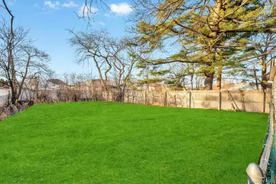 622 Wyngate Drive E, Valley Stream, NY 11580 - Photo 5