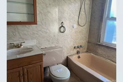 45 Alabama Avenue, Hempstead, NY 11550 - Photo 15