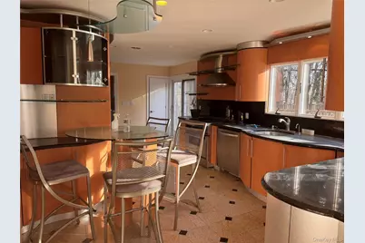 201 Red Hill Road, New City, NY 10956 - Photo 7