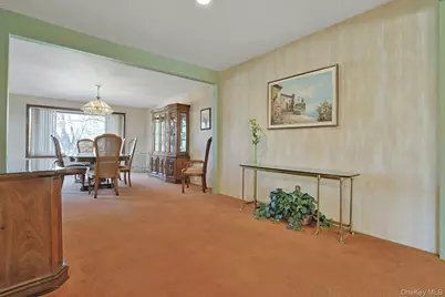 25 Tennyson Drive, Nanuet, NY 10954 - Photo 13