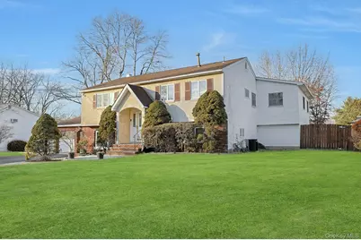 25 Tennyson Drive, Nanuet, NY 10954 - Photo 3