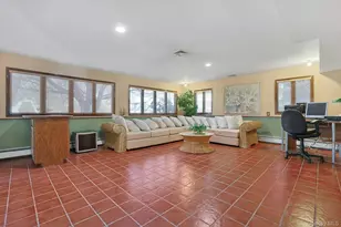 25 Tennyson Dr, Nanuet, NY 10954 - Photo 29