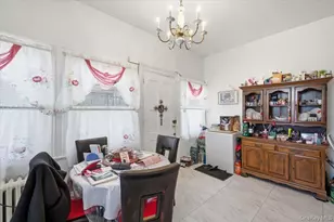 2523 Woodhull Ave, Bronx, NY 10469 - Photo 9