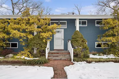 21 Amboy Road, Oakdale, NY 11769 - Photo 3