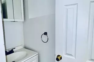 106-34 Sutphin Blvd, Jamaica, NY 11435 - Photo 19