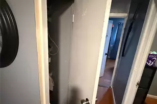 107-37 Van Wyck Expy, Jamaica, NY 11435 - Photo 11