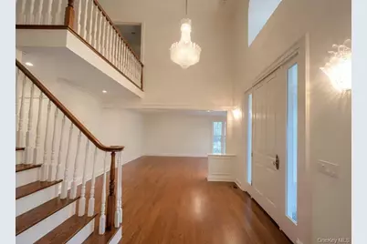 214 Downing Avenue, Sea Cliff, NY 11579 - Photo 3