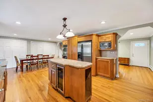3597 Martha Blvd, Bethpage, NY 11714 - Photo 5