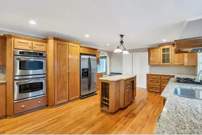 3597 Martha Boulevard, Bethpage, NY 11714 - Photo 3