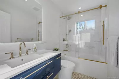 30 Highclere Lane, Valhalla, NY 10595 - Photo 21