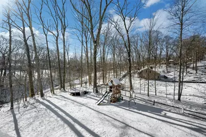 30 Highclere Lane, Valhalla, NY 10595 - Photo 31