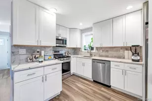 16 Oak Ave, Flanders, NY 11703 - Photo 9