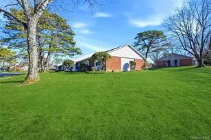 128D Exmore Ct, Ridge, NY 11961 - Photo 33