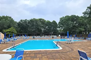 128D Exmore Ct, Ridge, NY 11961 - Photo 39