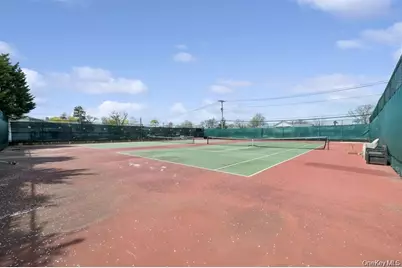 4 Southgate Circle, Massapequa Park, NY 11762 - Photo 33