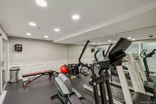 4 Southgate Cir, Massapequa Park, NY 11762 - Photo 31