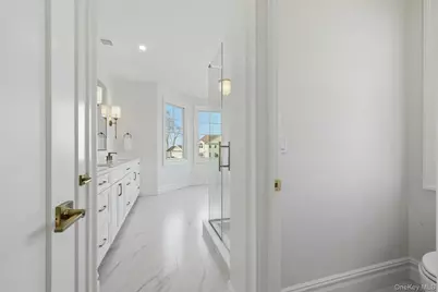 75 Crescent Court, Wading River, NY 11792 - Photo 33