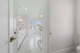 75 Crescent Ct, Wading River, NY 11792 - Photo 33